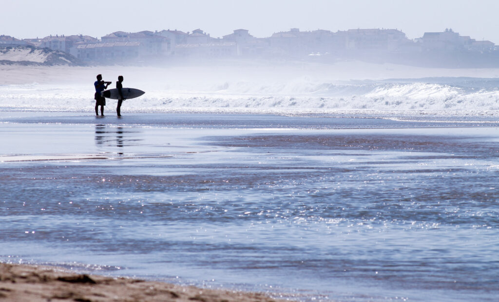 Surf Sessions Photos and videos by Isa Martins Photography. Peniche, Baleal, Portugal