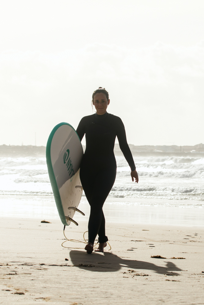 testimonial surf beginner photo session by Isa Martins Photography