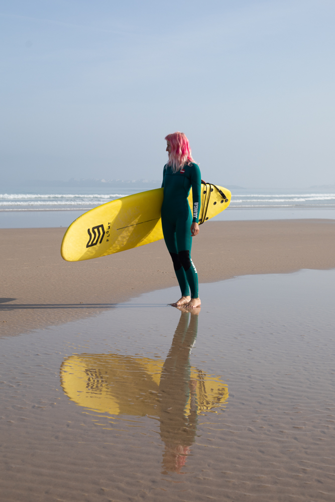 surf beginner testimonial photo session by Isa Martins photography